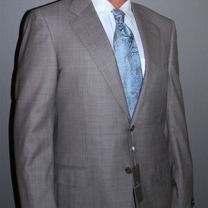 Ermenegildo Zegna Men's 2 Pc Suit 42r New With Tags Switzerland Very Fine Wool